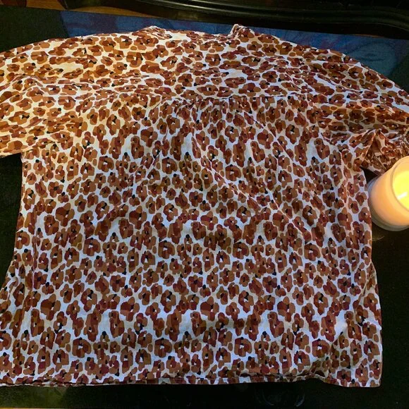 Nine West Puffed Sleeve Shirt - Picture 4 of 4